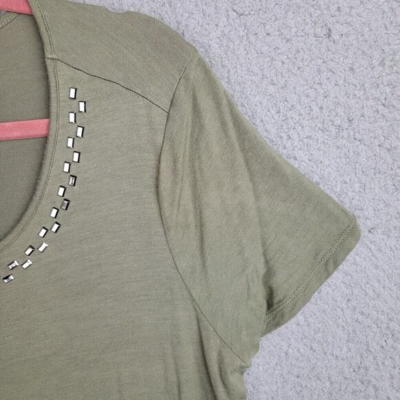 Knit Top Blouse Womens L Green Metallic Studs Scoop Neck  Short Sleeves Light - Picture 6 of 13